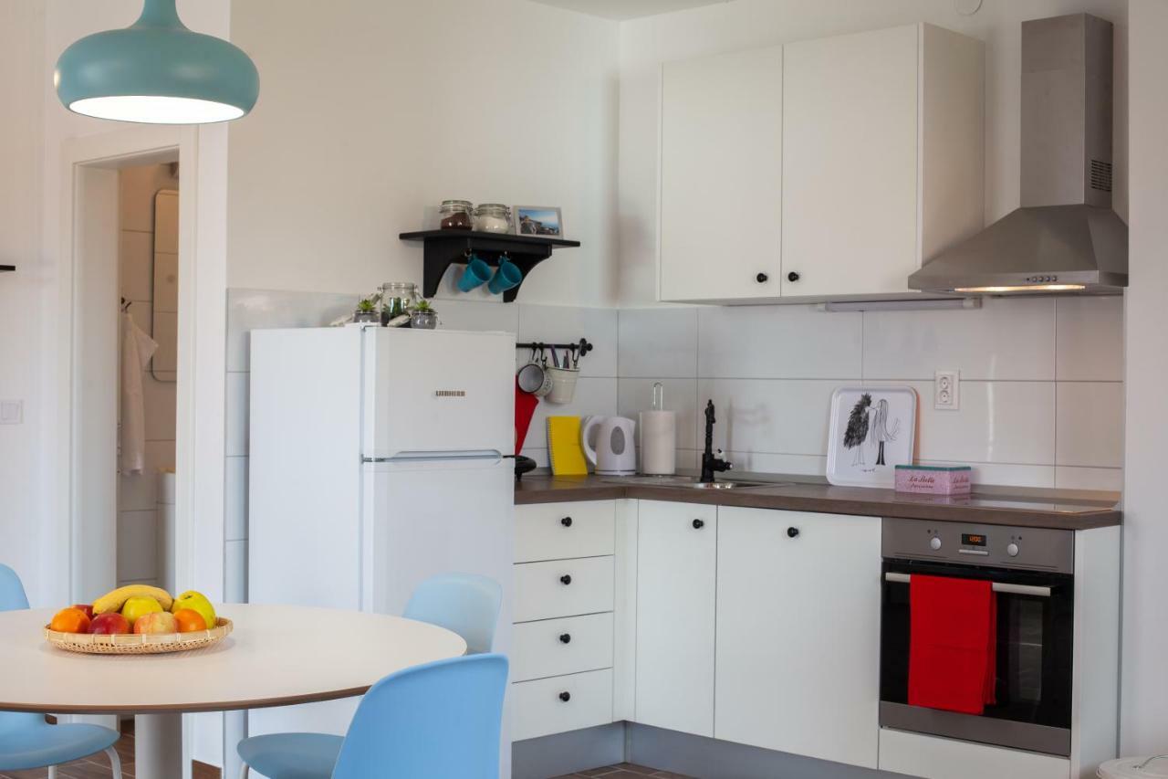 Kvasina Apartment *