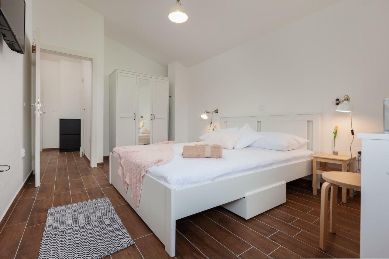 Apartment Kvasina Zadvarje